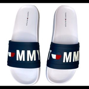 Sandals Logo White Blue Red Heart Slides NEW 8